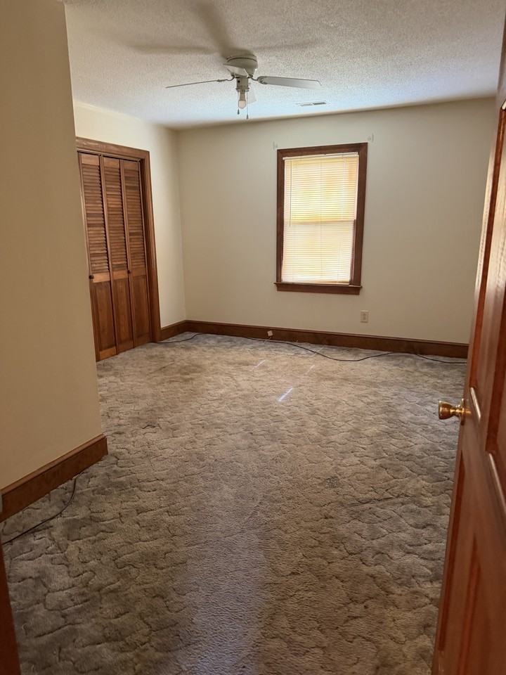 725 Weavers Chapel Rd #NA - Photo 6 of 11