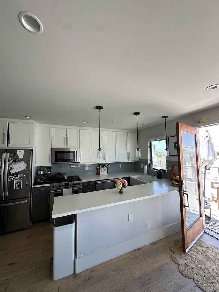 1534 Manhattan Ave #4 - Photo 4 of 6