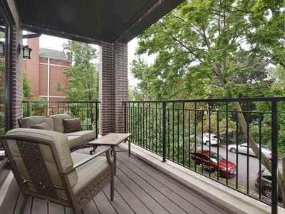 2651 N Bosworth Ave #2 - Photo 4 of 5
