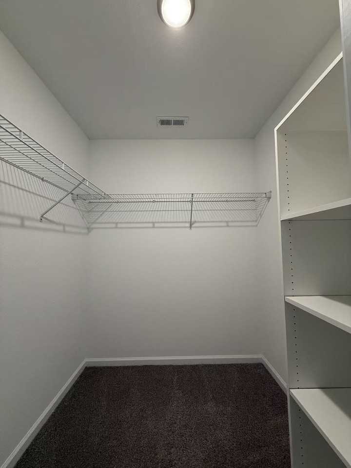 300 Kristin St #NA - Photo 7 of 17