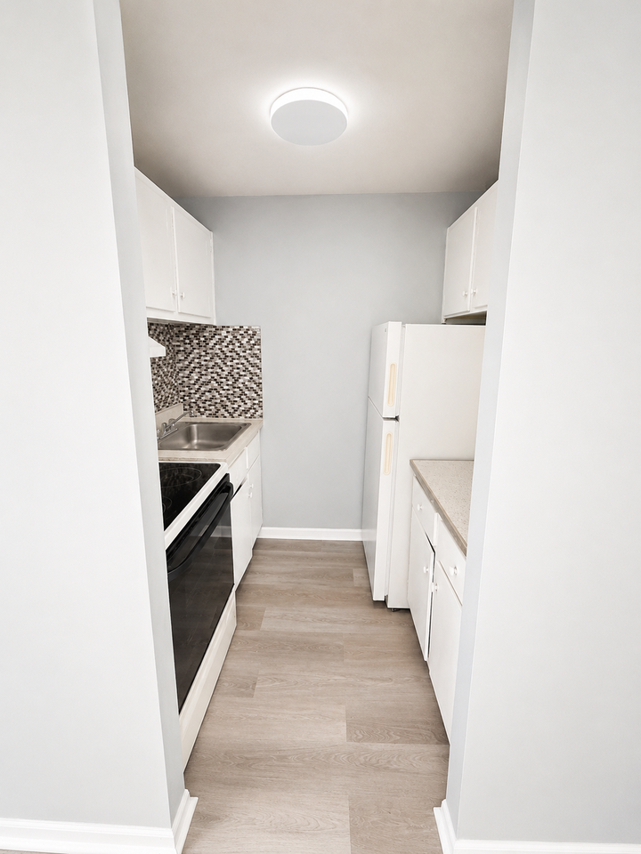 194 Washington St #229 - Photo 2 of 9