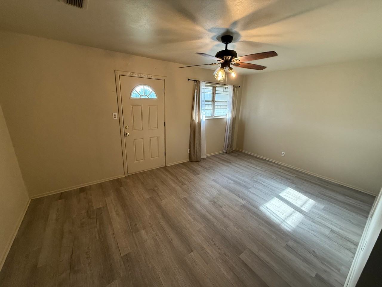 740 S 11th St #NA - Photo 2 of 18