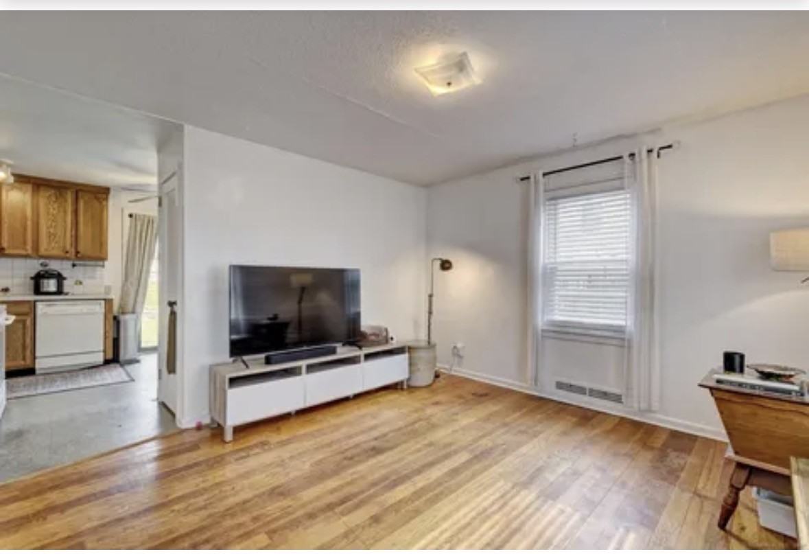 88 Walnut Rd #88 - Photo 4 of 17