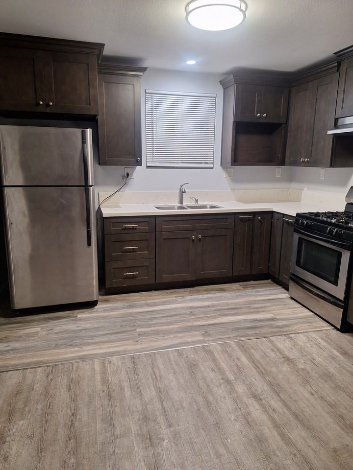 550 W 106th St #550 - Photo 3 of 10