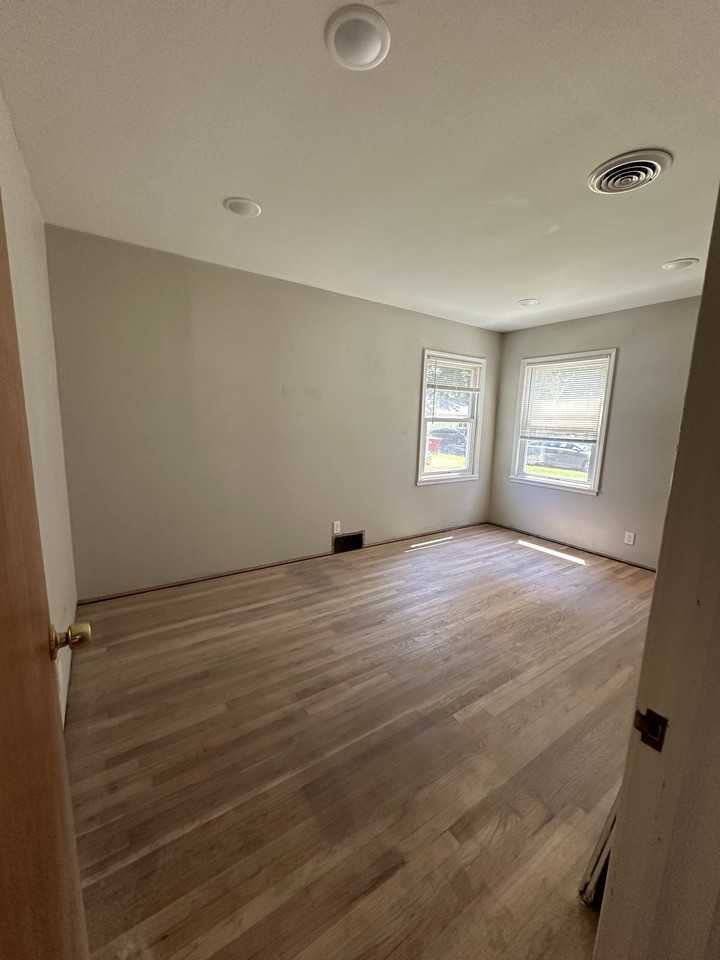 535 Hobson Pl #NA - Photo 6 of 10