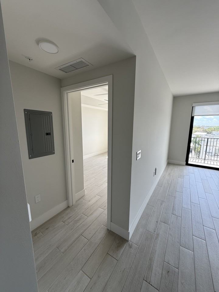 949 E 24th St #416 - Photo 3 of 6