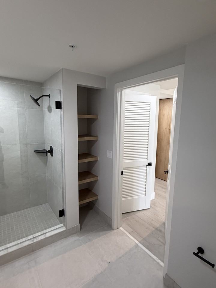 949 E 24th St #416 - Photo 5 of 6