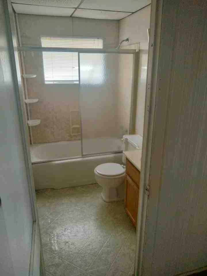 115 N 8th St #1-2-3 - Photo 7 of 9