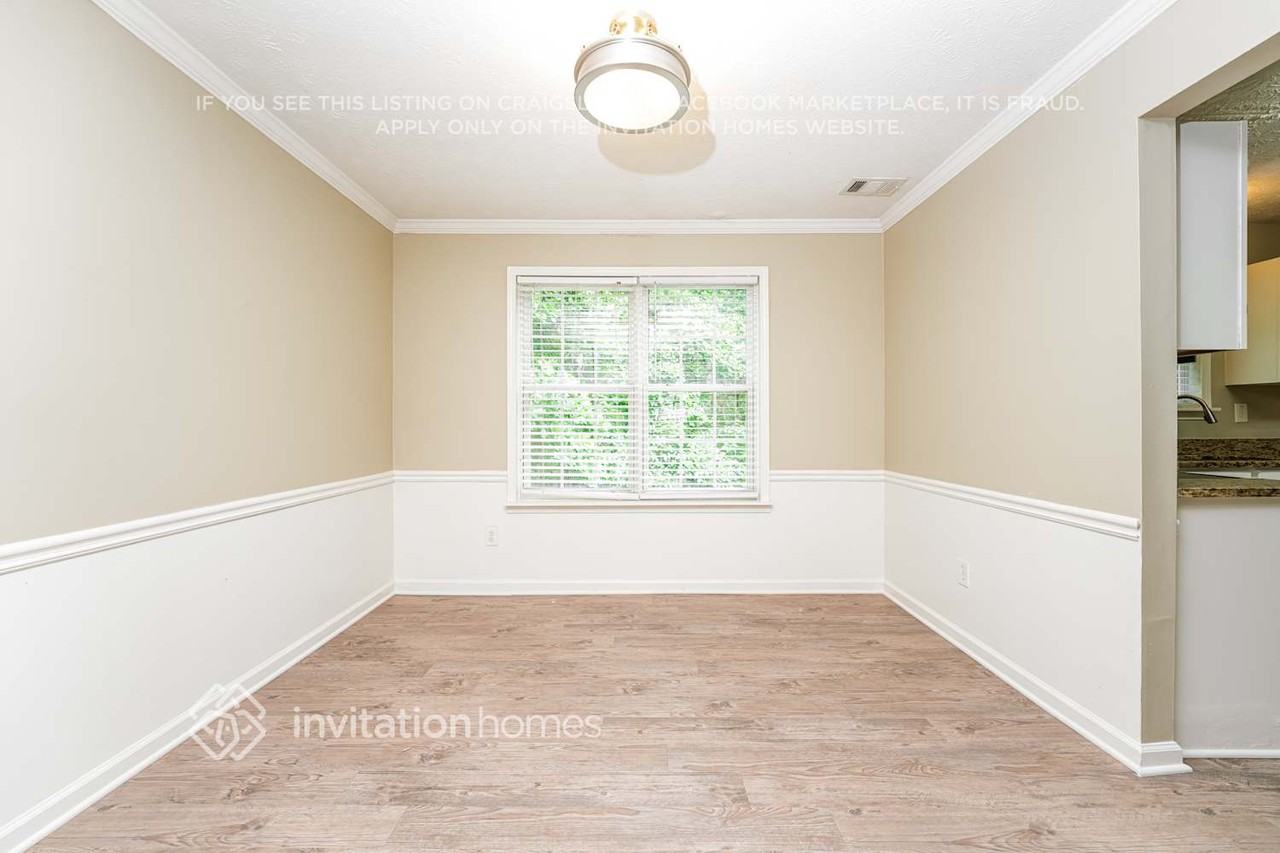 3750 Scotland Ln - Photo 7 of 19