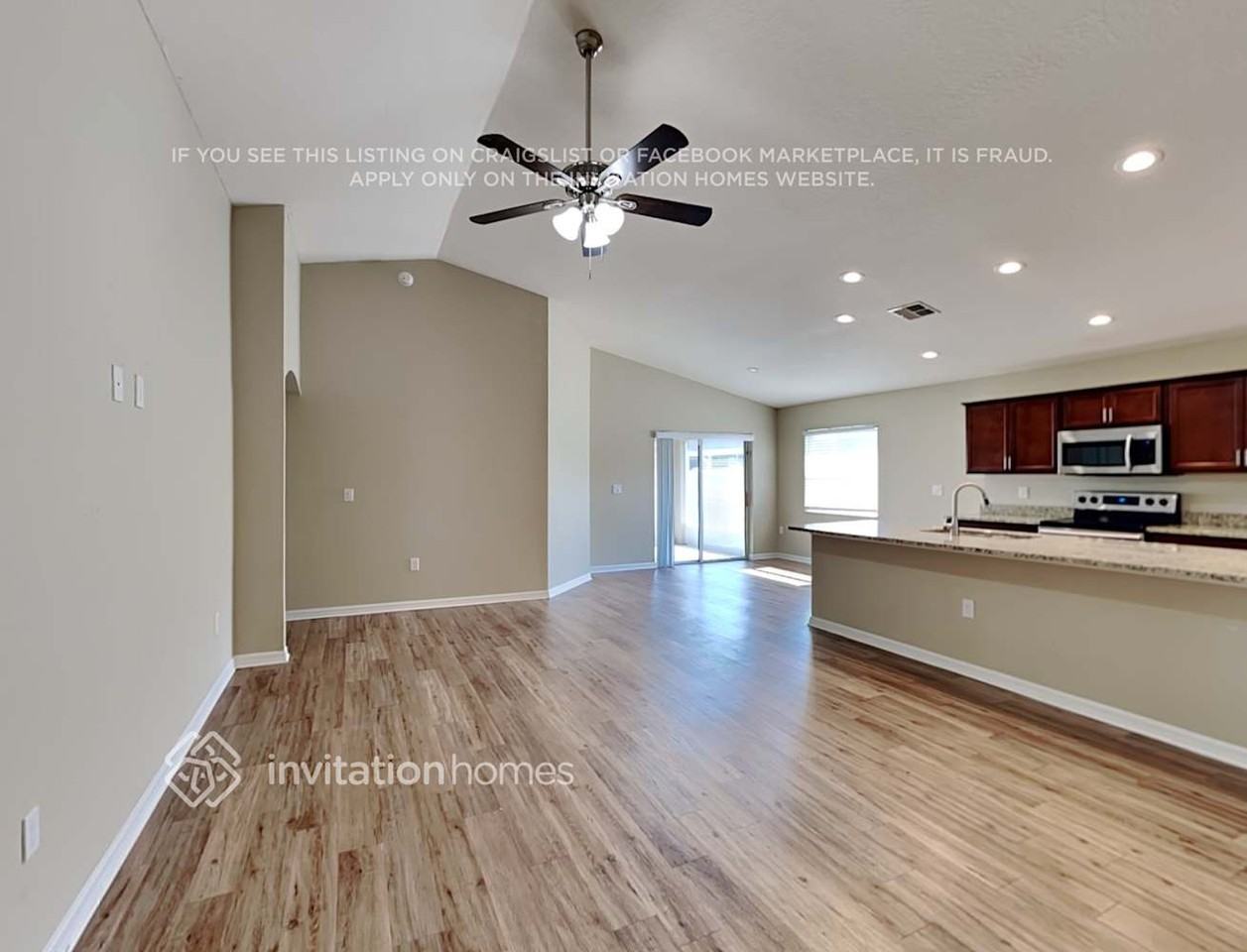 939 Blue Tide Ln - Photo 5 of 19