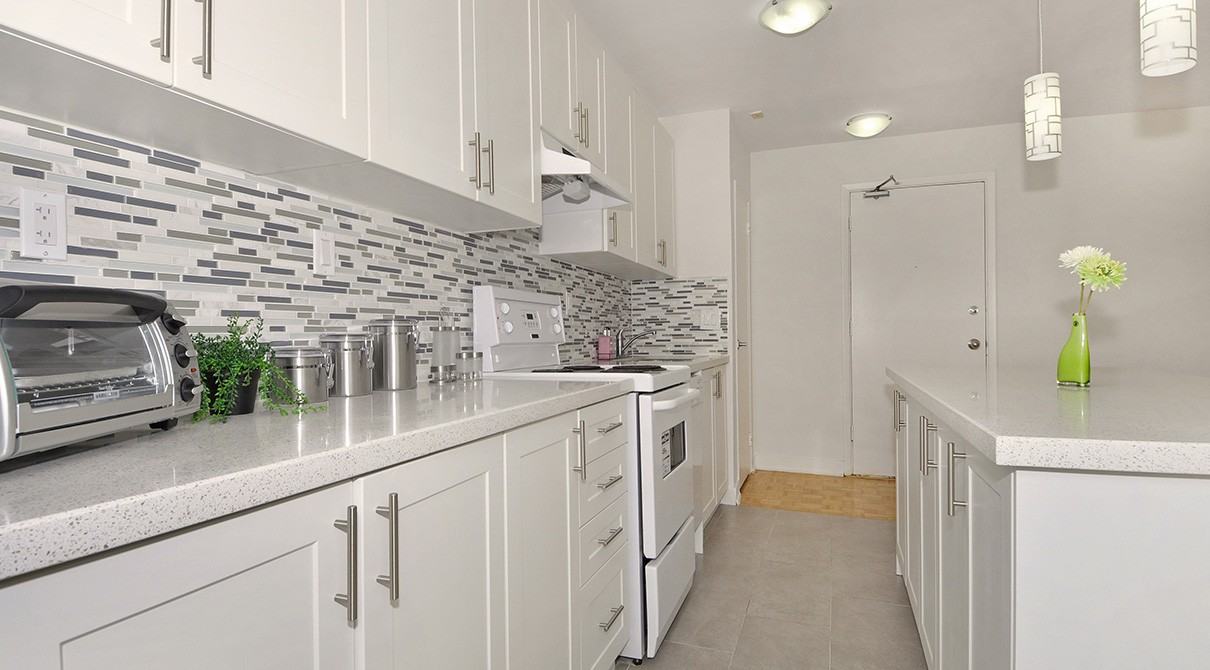 214 St. George - Photo 6 of 7