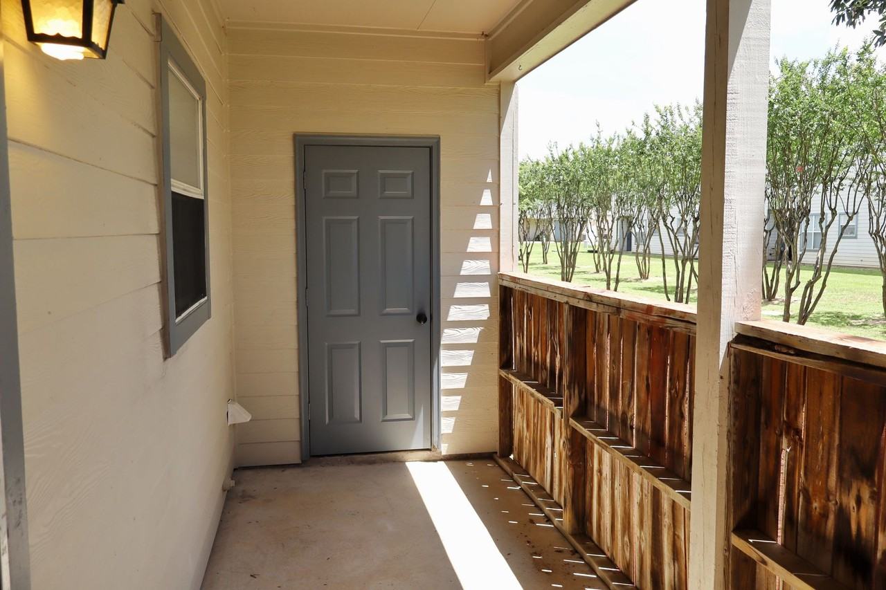 Westwood Townhomes and Apartments - Photo 5 of 50