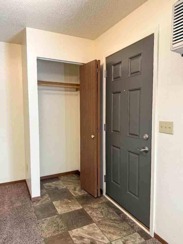 Baron Properties - Photo 7 of 21