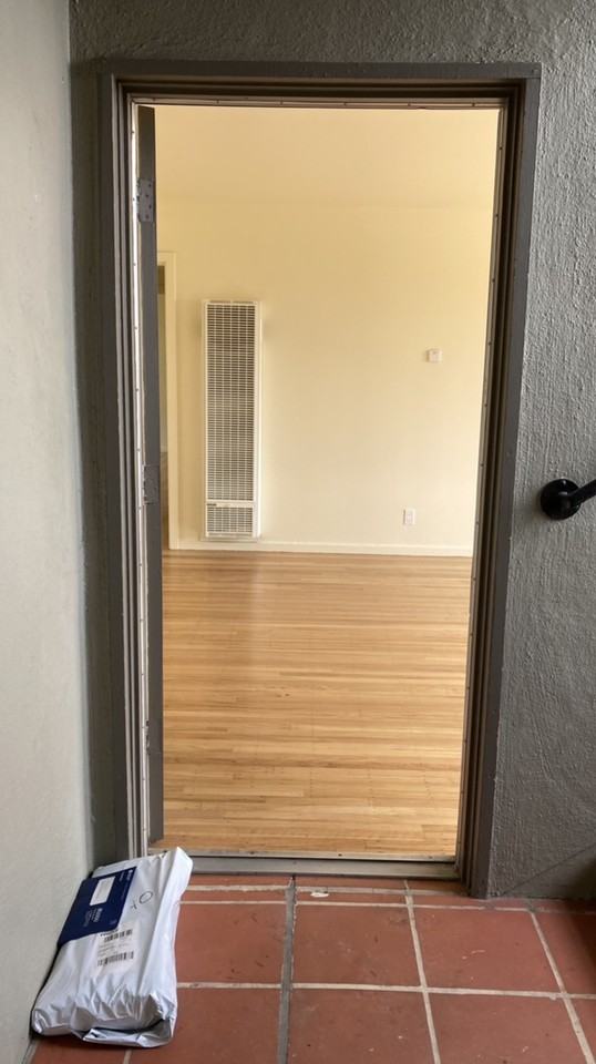 1515 Pershing Drive #C - Photo 3 of 21