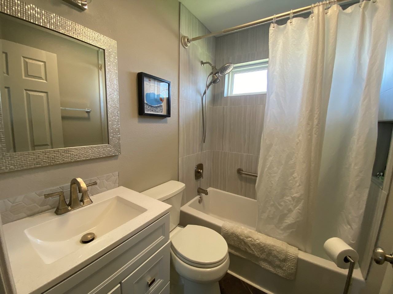 1601 University Dr - Photo 4 of 13