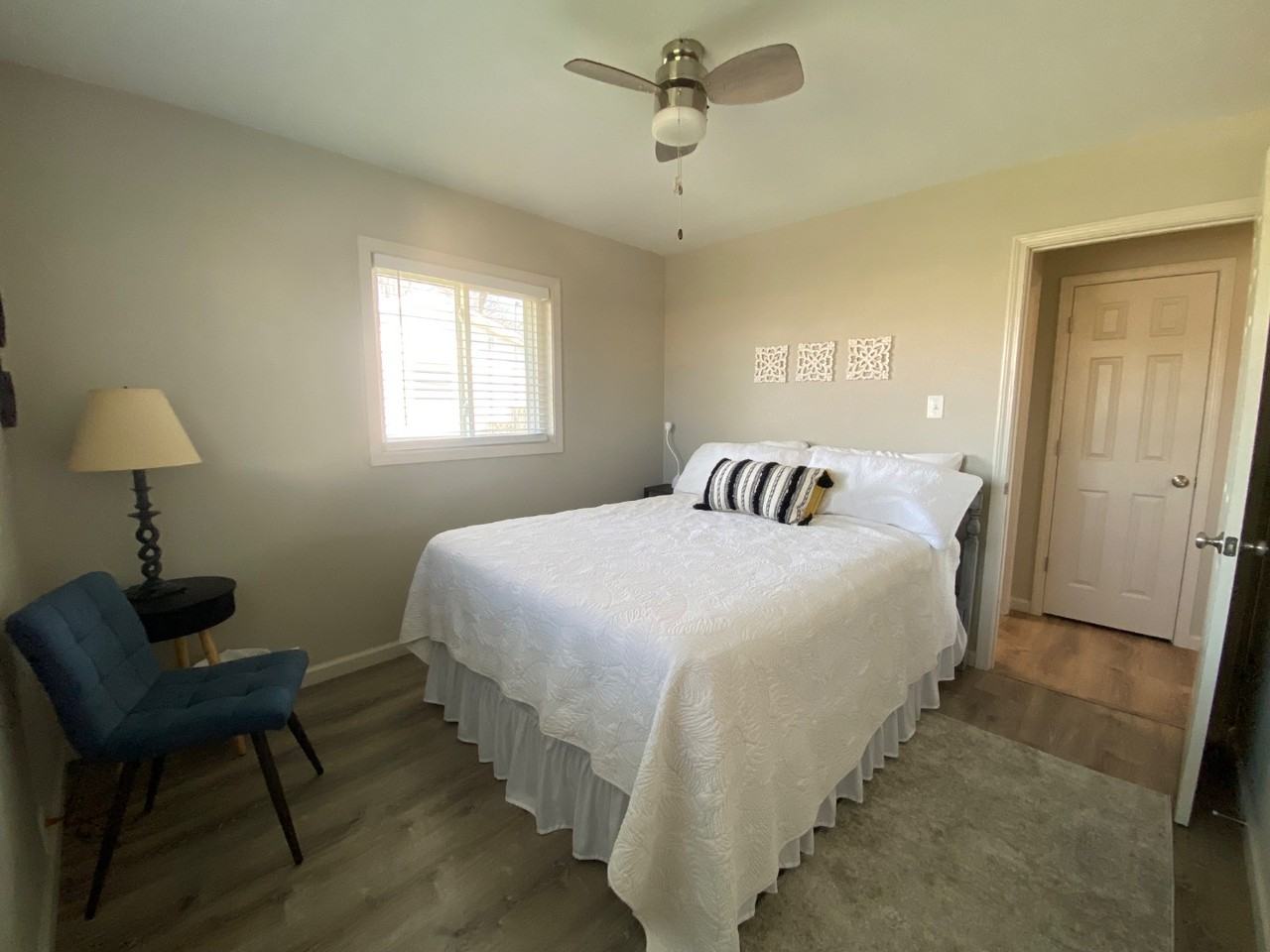 1601 University Dr - Photo 6 of 13
