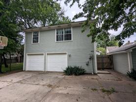 418-420 W Comanche St - Photo 1 of 1