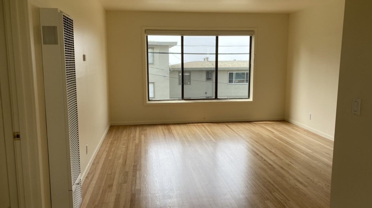 1515 Pershing Drive #C - Photo 5 of 21