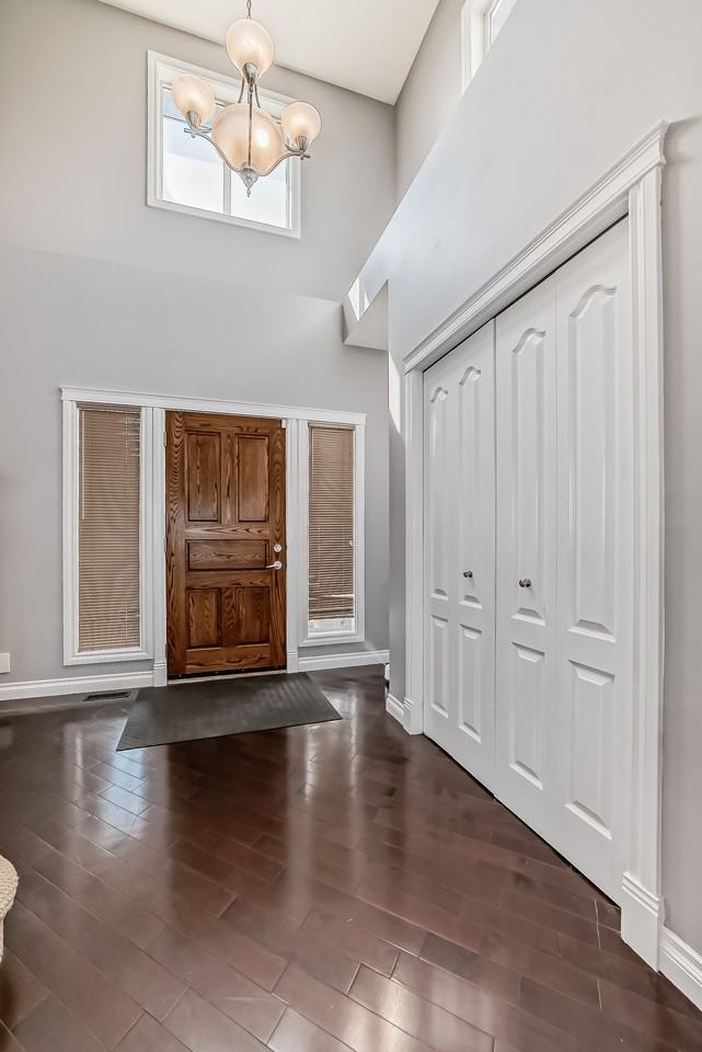 409 West Lakeview Drive - Photo 6 of 50