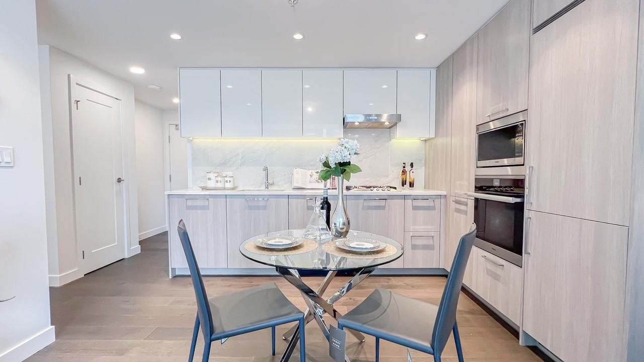 8160 Mcmyn Way - Photo 4 of 24