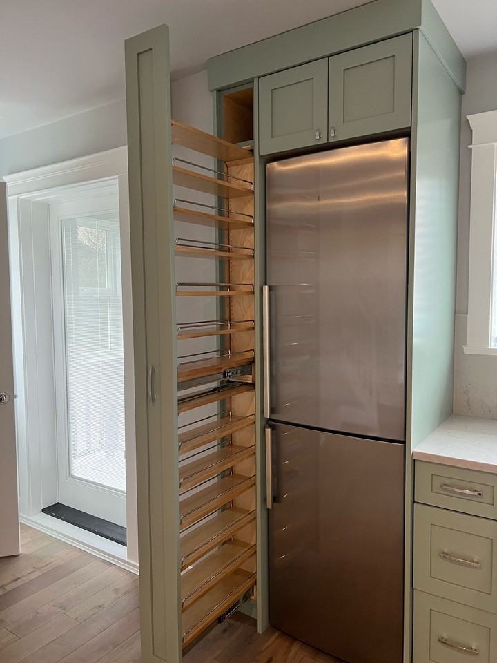 66 18th Ave W - Photo 5 of 12