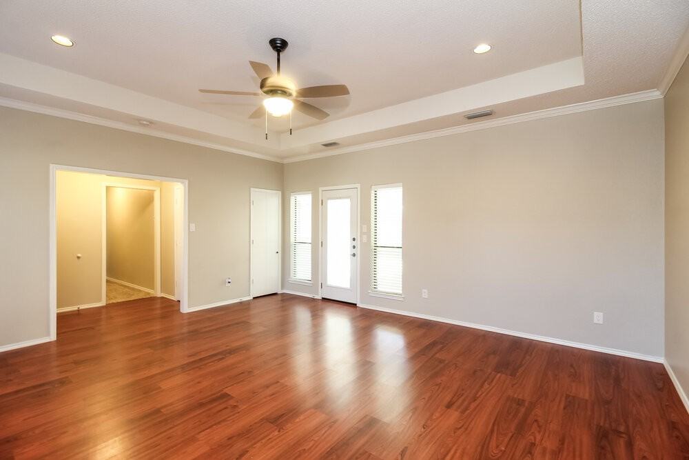 7709 Harmony Dr - Photo 3 of 16