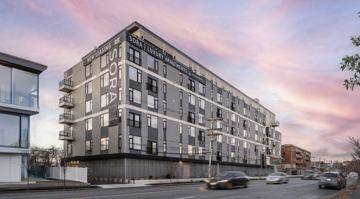 featured image of 93 Bennington St