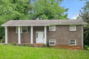 featured image of 4077 E Glade Ct