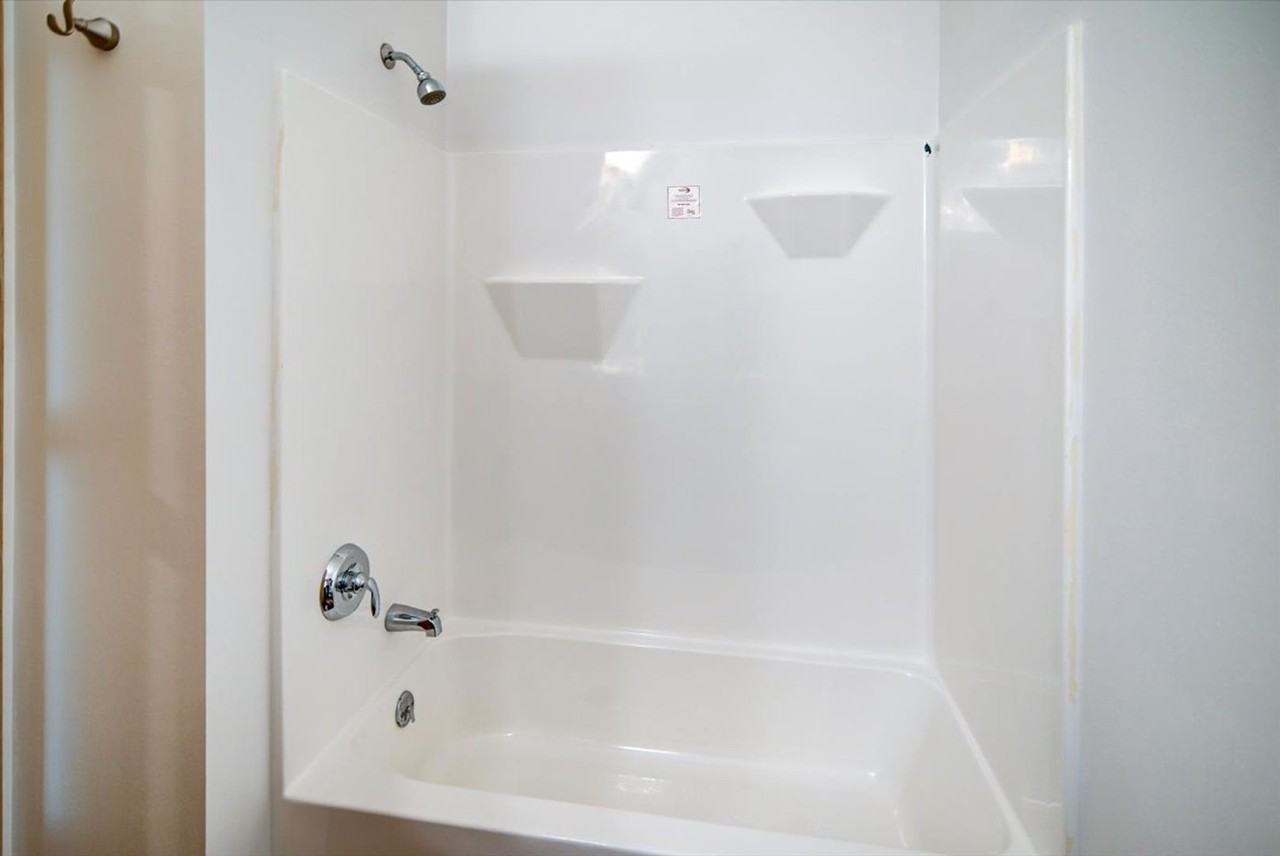 2128 2128 Luann Ln - 2128 Luann Ln #4 - Photo 3 of 28