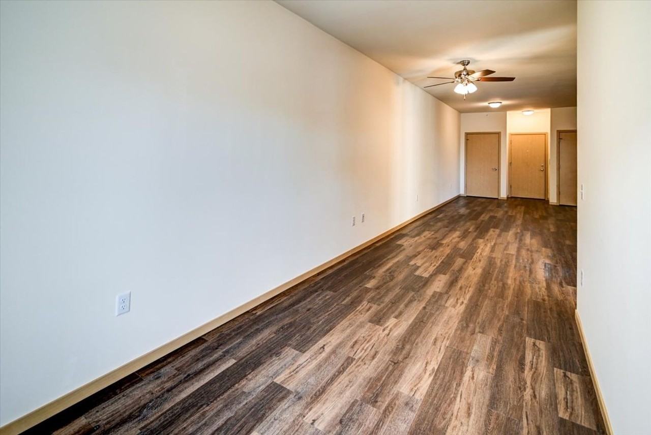 2128 2128 Luann Ln - 2128 Luann Ln #4 - Photo 6 of 28