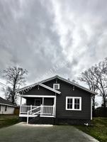 featured image of 408 E Michigan St