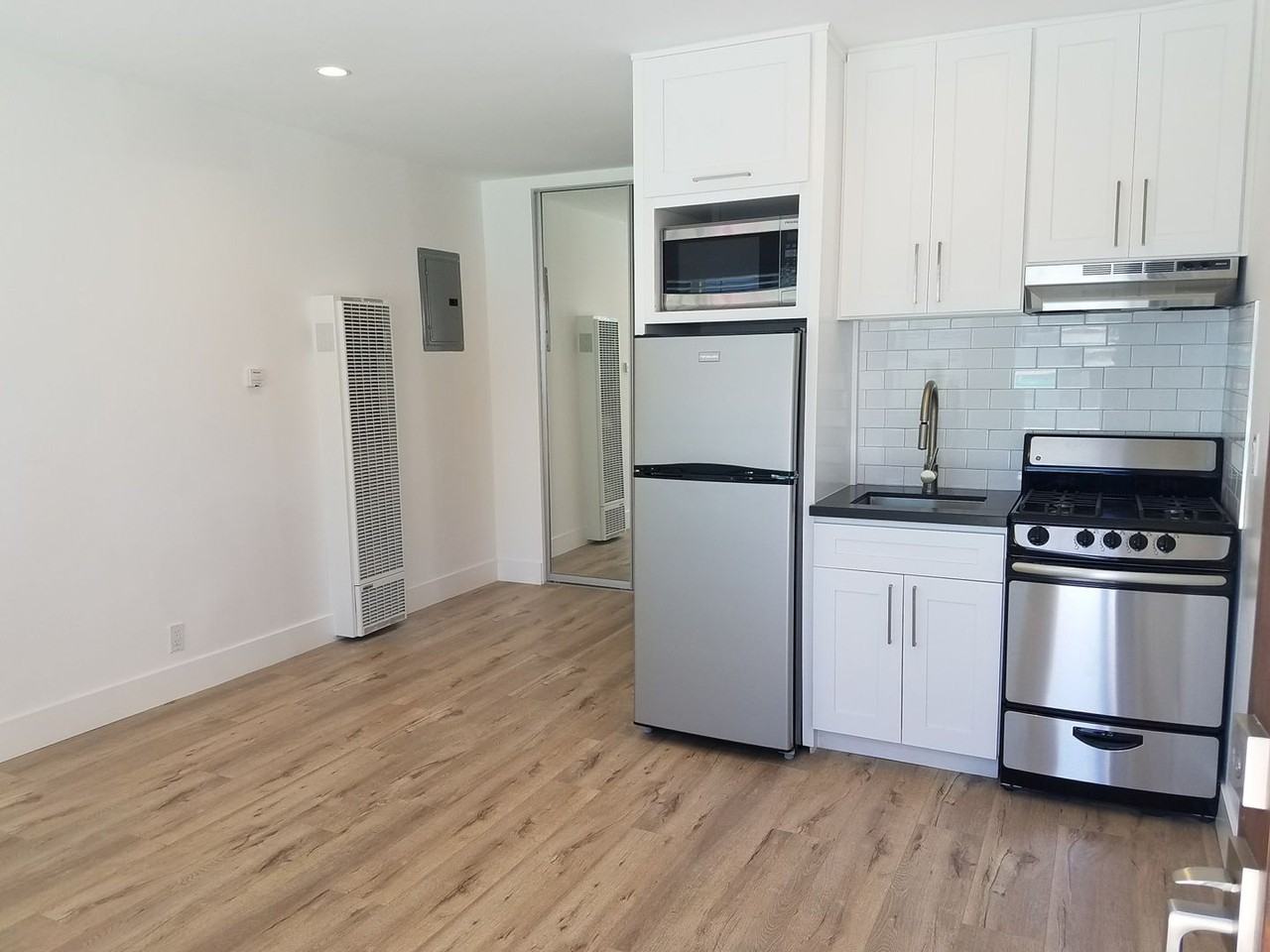 1750 Sycamore LLC - Photo 6 of 31
