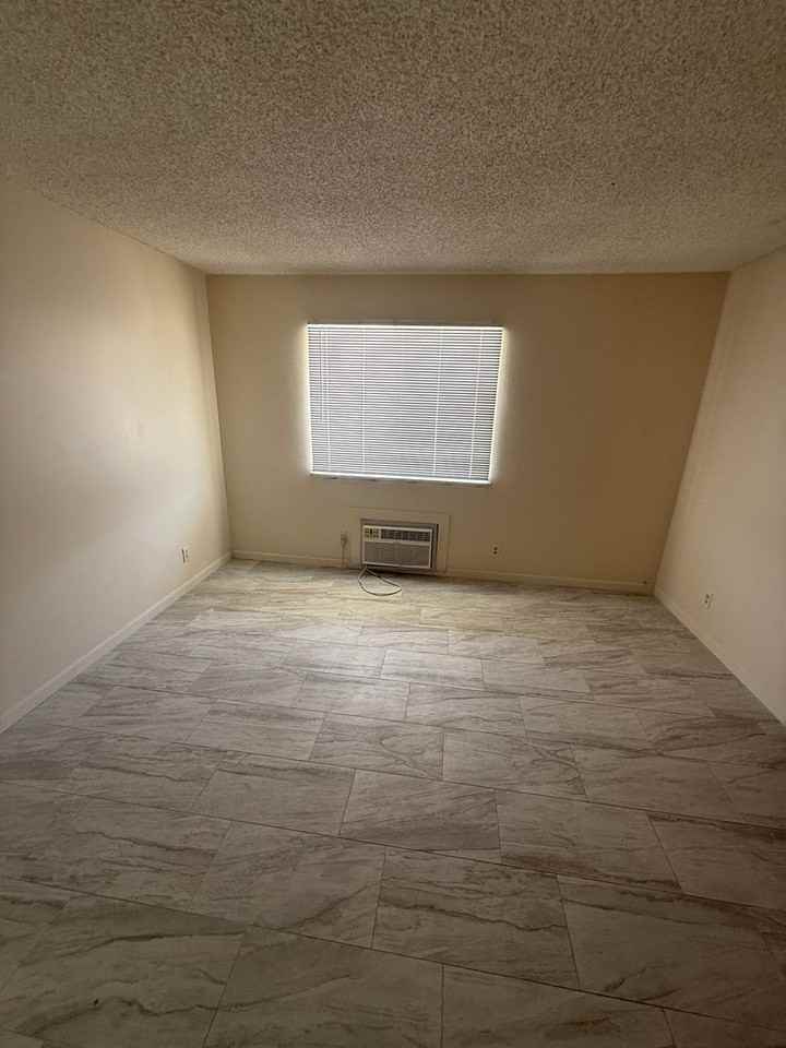 13704-13728 Avenida Hermosa - Photo 7 of 8