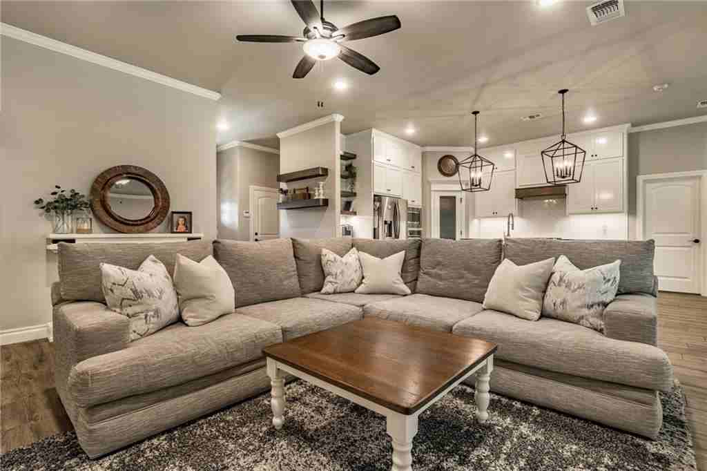 2816 Oak Hill Ave #1 - Photo 4 of 18