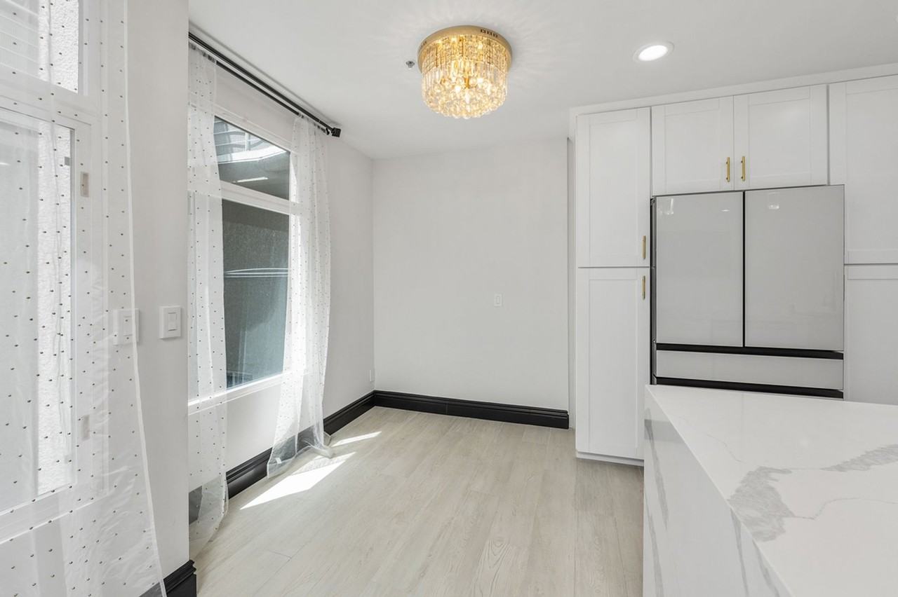 602 W Fir St #201 - Photo 7 of 20