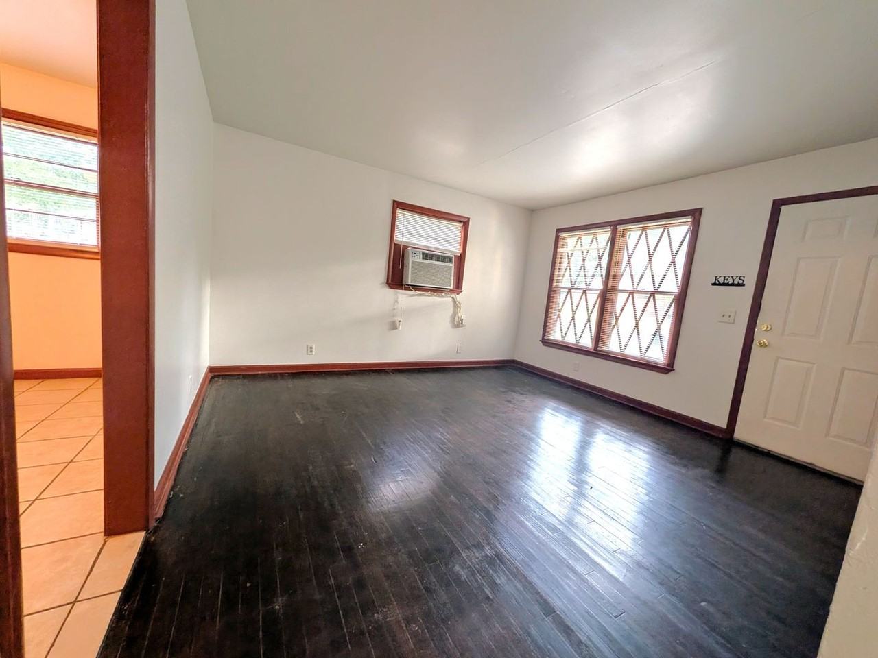 1713 Niblick Ave Nw - Photo 4 of 11