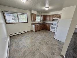 featured image of 821 N Hoyt St #24-04