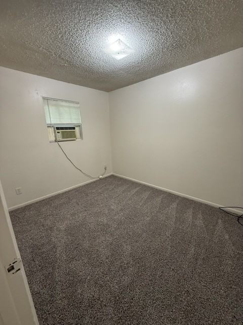 1229 20th St #B - Photo 6 of 9