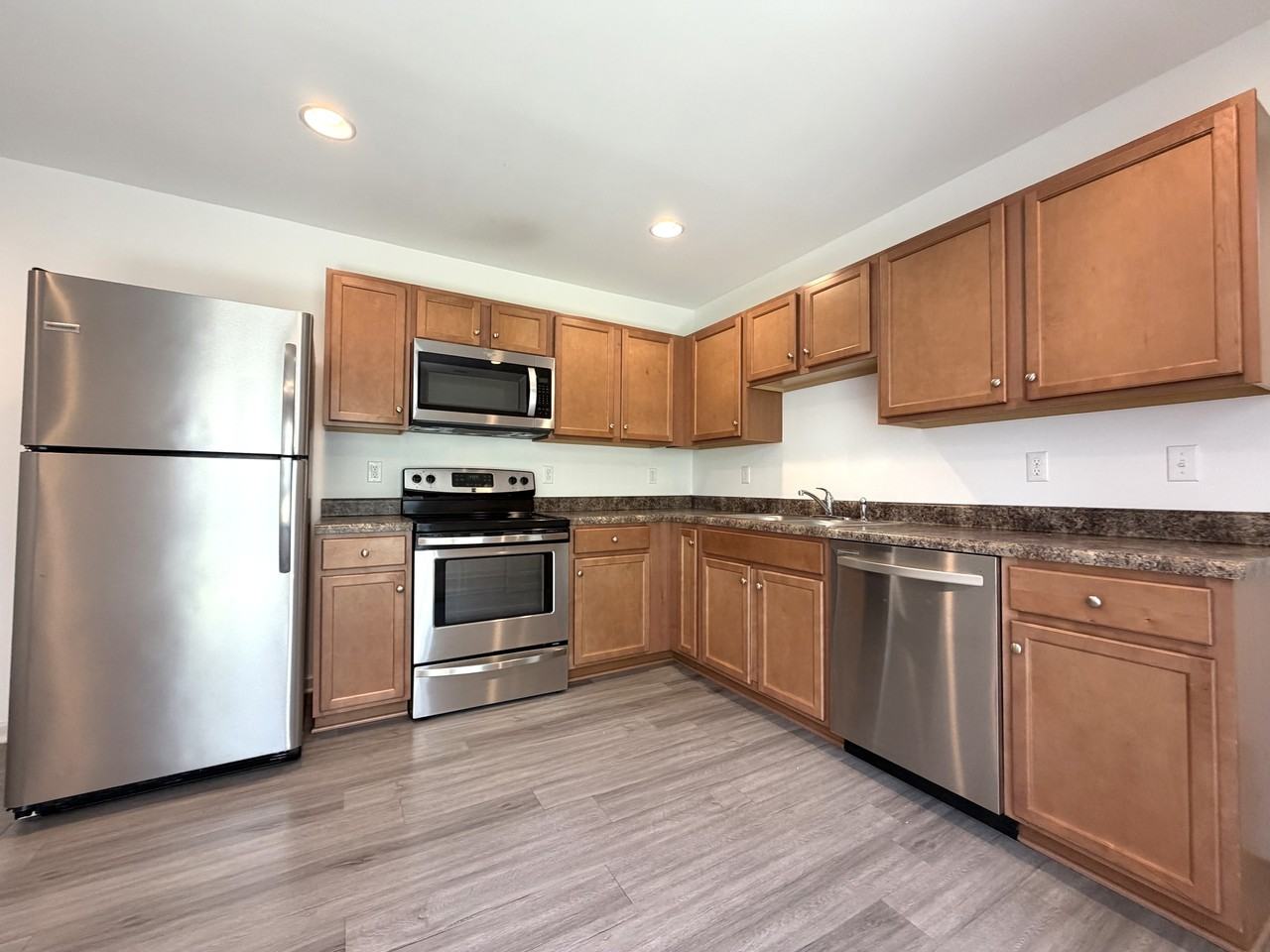 110 Aaron Pl #508 - Photo 3 of 24