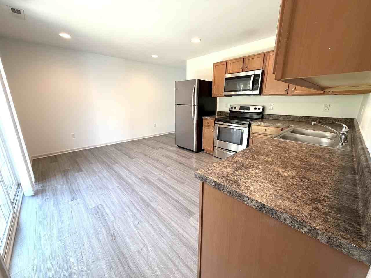 110 Aaron Pl #508 - Photo 5 of 24