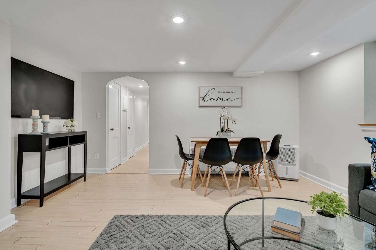 12 Shepard St #1 - Photo 5 of 29