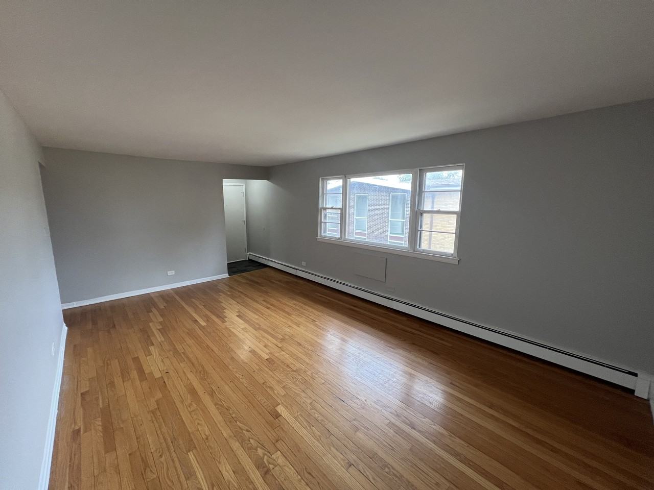 7822 S South Shore Dr Apt 3b #7822-3B - Photo 2 of 19