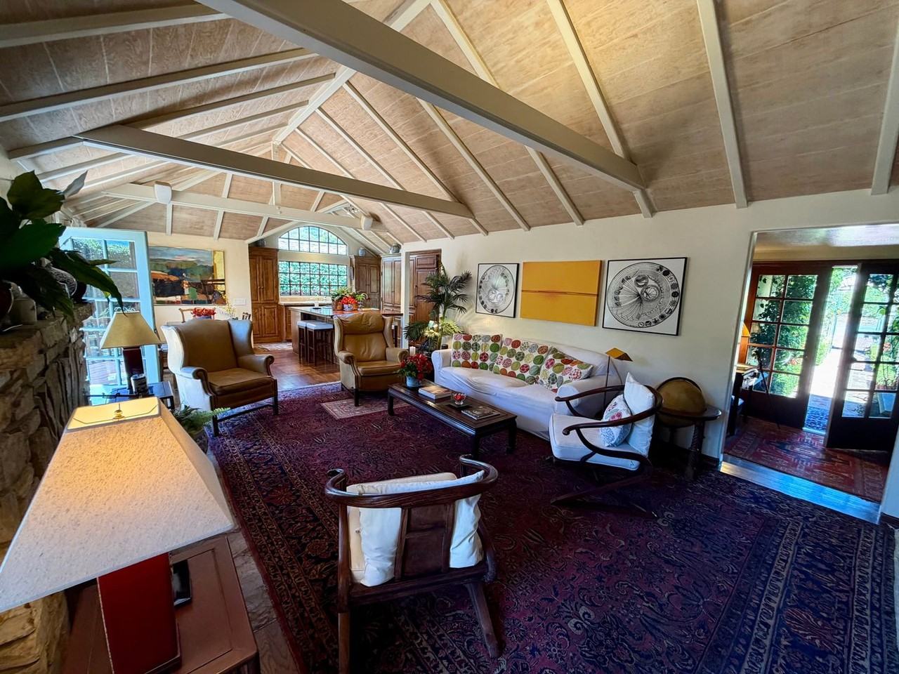 1037 Camino Real - Photo 2 of 32