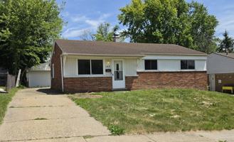 featured image of 188 Vernon Dr #1