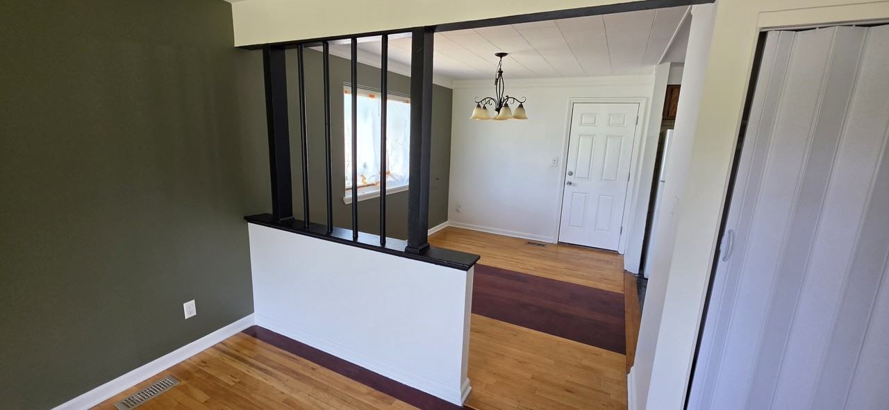 188 Vernon Dr #1 - Photo 5 of 11