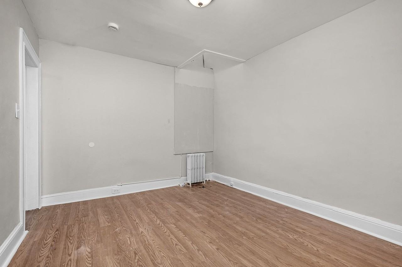 3410 Belair Rd - Photo 6 of 14
