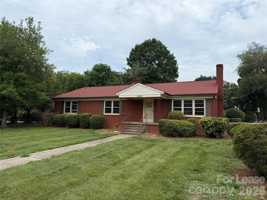 featured image of 1225 Davie Ave #1