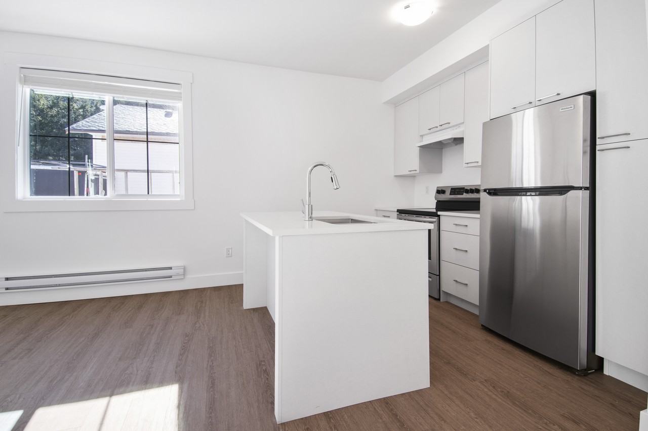 63886 Beech Ave #B - Photo 4 of 12