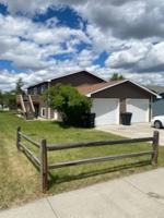 featured image of 337 Aristocrat Dr #1