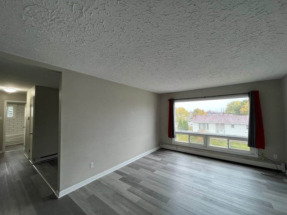 105 Argyle St #6 - Photo 2 of 10